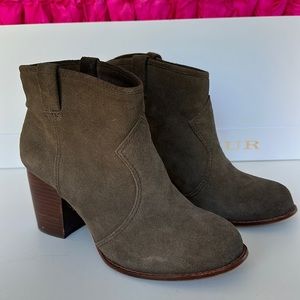 Women’s Splendid Lakota Suede Ankle Booties  Size: 9.5